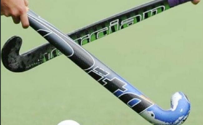 हॉकी इंडिया ने जूनियर महिला राष्ट्रीय शिविर के लिये 33 खिलाड़ियों का किया चयन