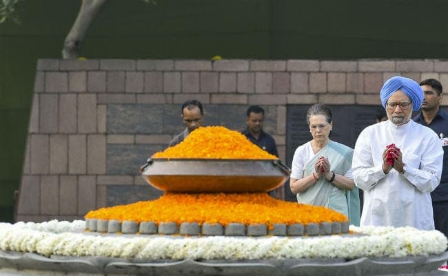 पूर्व PM मनमोहन सिंह ने कहा - असहिष्णुता, ध्रुवीकरण से राजनीतिक व्यवस्था को नुकसान का डर