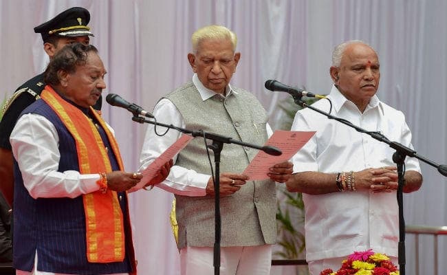 येदियुरप्पा ने कैबिनेट का किया विस्तार, 17 मंत्री शामिल