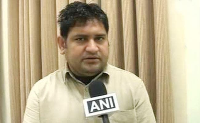 AAP विधायक संदीप कुमार की सदस्‍यता रद्द, पढ़ें पूरा मामला