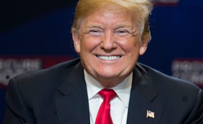 10वीं बार दादा बने अमेरिका के राष्ट्रपति डोनाल्ड ट्रंप, बेटे एरिक की पत्नी ने बेटी को दिया जन्म