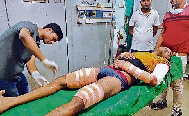 बिहार: SIT टीम पर फायरिंग, दारोगा व सिपाही शहीद, लूट ले गये AK 47 और 9 MM की पिस्टल