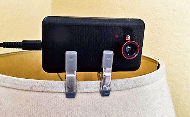 ऐसे बनाएं स्मार्टफोन को तीसरी आंख