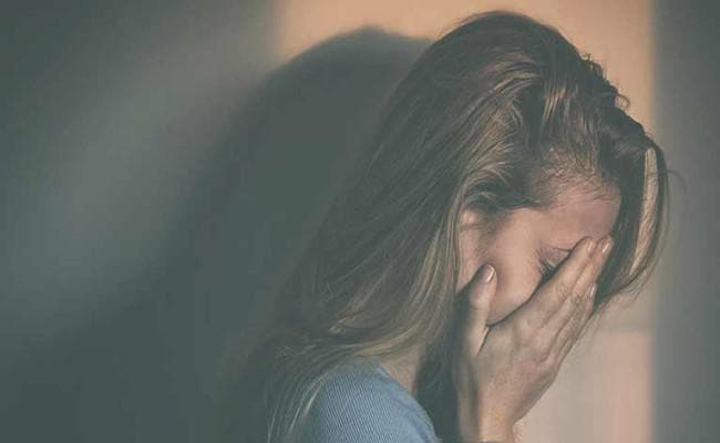 सावधान ! मां-बाप के पास समय नहीं, मोबाइल- इंटरनेट साथी बनकर बच्चों को दे रहा ‘गंभीर बीमारी’