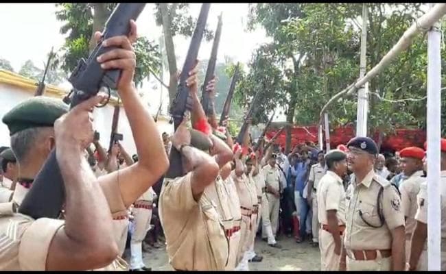 पूर्व CM जगन्नाथ मिश्रा की अंत्येष्टि : चटक गयी पुलिस की गोली, गार्ड ऑफ ऑनर का कोरम नहीं हो सका पूरा