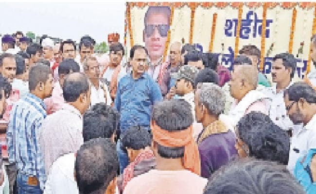 दारोगा व हवलदार की हत्या का मामला : सारण जिला पर्षद अध्यक्ष समेत सात पर प्राथमिकी