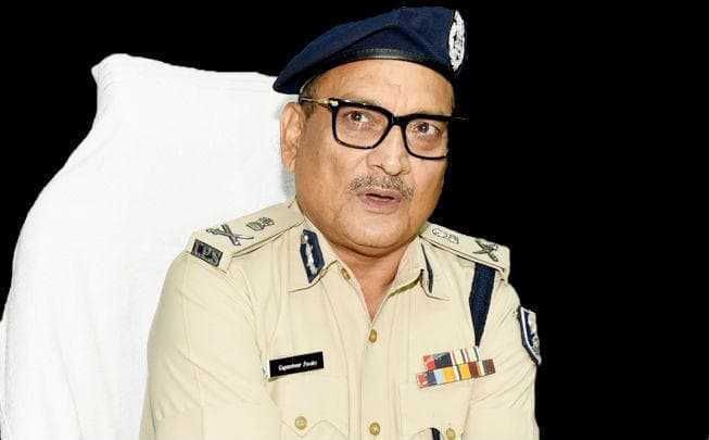 नगालैंड-जम्मू-कश्मीर से लाइसेंस प्राप्त हथियारों की जांच की जायेगी : DGP
