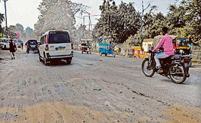 लोहिया पुल : मरम्मत के लिए 68.61 लाख रुपये आवंटित