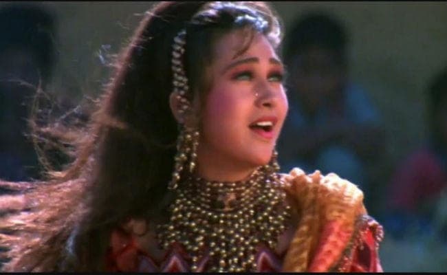 करिश्‍मा कपूर का खुलासा- इस गाने के लिए बदली थी 30 बार ड्रेस