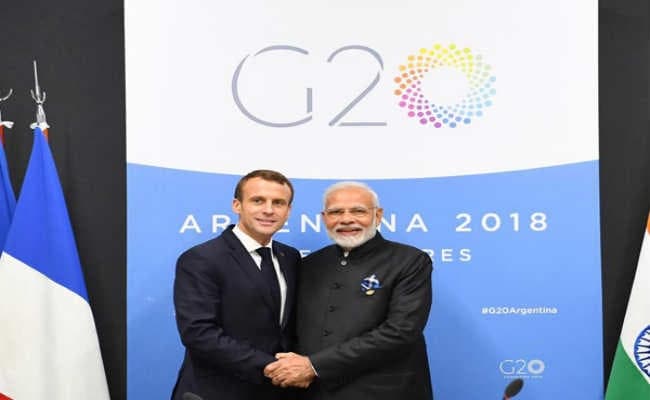 पीएम मोदी तीन देशों की यात्रा पर रवाना, बोले- सदाबहार मित्रों के साथ संबंध होंगे मजबूत