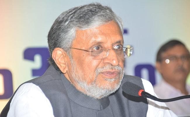 बिहार में बाढ़ पीड़ितों का कर्ज रिस्ट्रक्चरिंग करें बैंक : उपमुख्यमंत्री