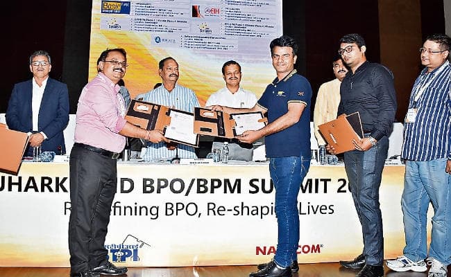 16 नयी बीपीएम/बीपीओ शुरू, 15500 को मिलेगी नौकरी