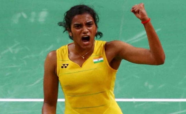 विश्व बैडमिंटन चैंपियनशिप : सिंधू और प्रणीत सेमीफाइनल में, साइना का सफर खत्म