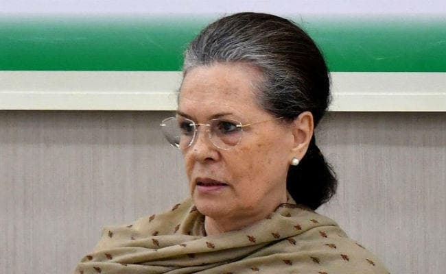 रांची : सोनिया गांधी से मिले प्रदेश के कांग्रेस नेता