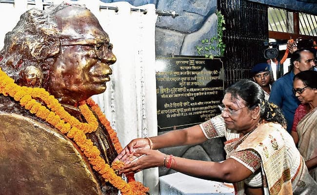 रांची :आदिवासी संस्कृति बचाना जरूरी : राज्यपाल