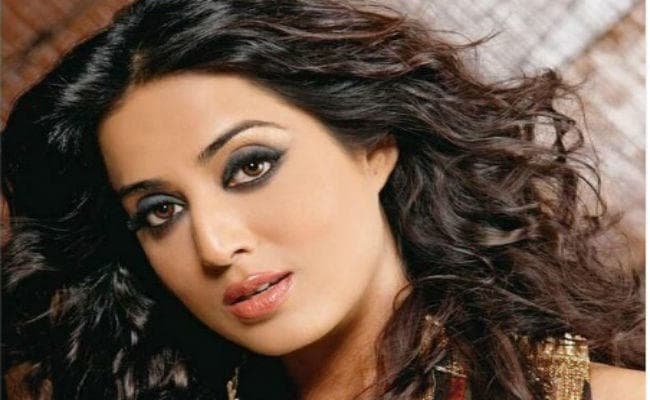 एक्ट्रेस माही गिल ने कहा- हमेशा सेक्सी दिखना बोरिंग