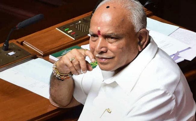 कर्नाटक में होंगे तीन उपमुख्यमंत्री, CM येदियुरप्पा ने मंत्रियों के बीच विभाग का बंटवारा किया