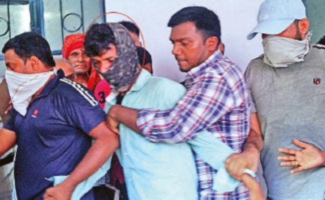 आतंकी संगठन जेएमबी के भारत प्रमुख एजाज को एसटीएफ ने गया में दबोचा