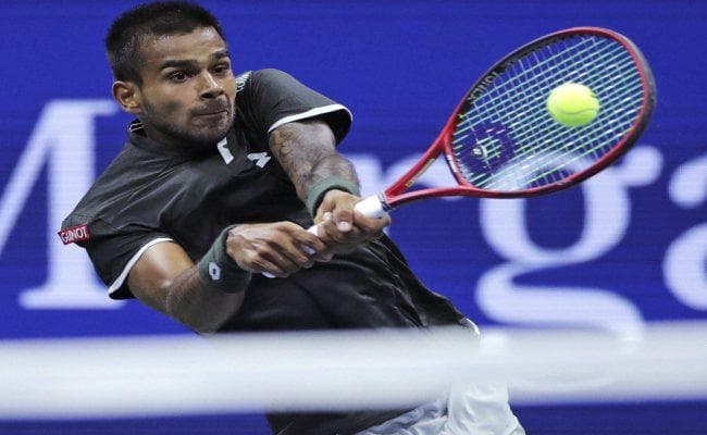 फेडरर ने की सुमित नागल  की तारीफ, कहा भविष्य उज्ज्वल