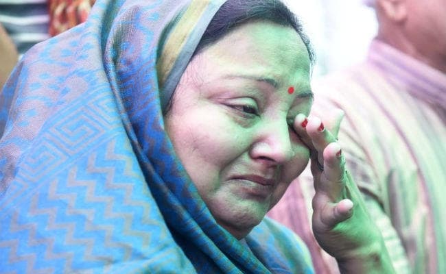 अनंत सिंह की पत्नी नीलम देवी ने पति और अपनी हत्या की जतायी आशंका, घर से मिले हथियार को विवेका पहलवान का बताया, कहा...