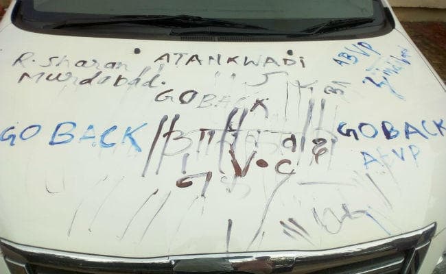 कुलपति की गाड़ी पर अपशब्‍द लिखने की घटना पर एआईएसएफ ने की विद्यार्थी परिषद की निंदा