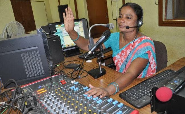 I&B सचिव अमित खरे का एलान- सभी महत्वाकांक्षी जिलों में खुलेगा कम्युनिटी रेडियो स्टेशन