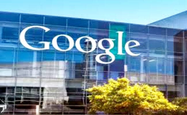 GOOGLE के पूर्व इंजीनियर पर बिना ड्राइवर चलने वाली कार से जुड़ी गोपनीय जानकारियां चुराने का आरोप