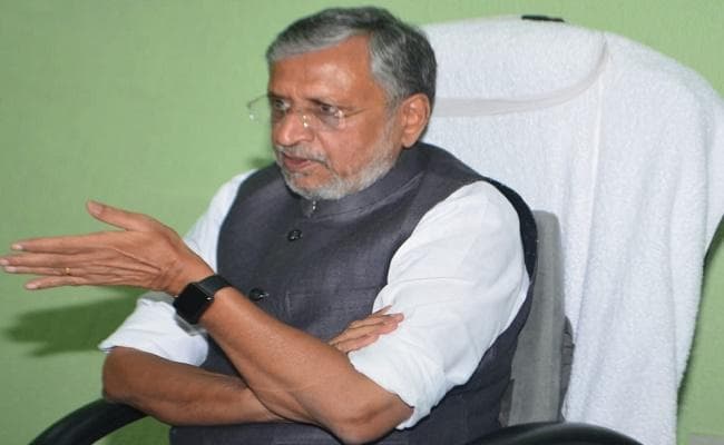 बिहार में बाढ़ प्रभावित क्षेत्र के कर्जदारों को बैंक देगा राहत, 10 हजार तक मिलेगा उपभोक्ता ऋण : सुशील मोदी