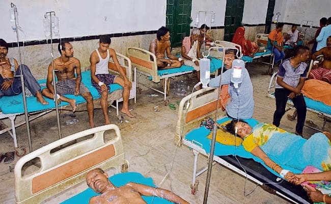 छेड़खानी का विरोध करने पर वैशाली में एसिड अटैक, 14 घायल, 5 गिरफ्तार