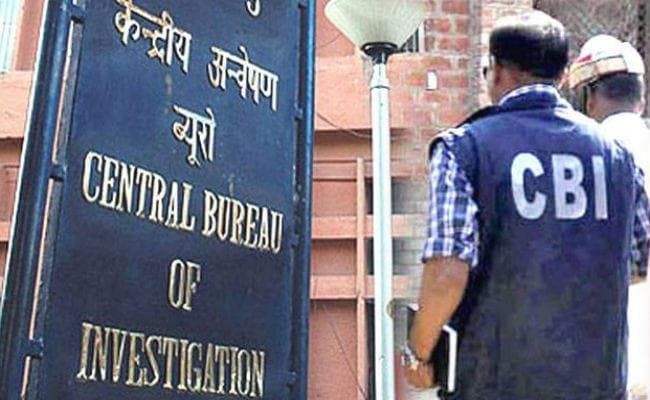 नारदा मामला : तृणमूल के तीन सांसदों पर कसेगा शिकंजा, CBI ने अभियोजन के लिए लोस से मांगी अनुमति