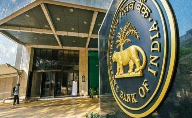 Private और फॉरेन बैंकों के प्रमुखों के लिए जल्द ही वेतन के नये नियम जारी करेगा RBI