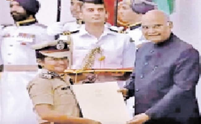 आइपीएस बहू अपर्णा को राष्ट्रपति ने नेशनल एडवेंचर अवार्ड से किया सम्मानित