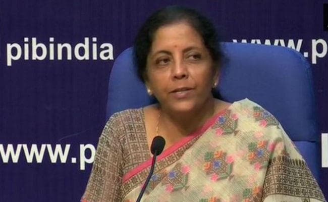 वित्त मंत्री सीतारमण का ऐलान : पीएनबी, यूनाइटेड बैंक और ओरिएंटल बैंक समेत कई बैंकों का होगा आपस में विलय