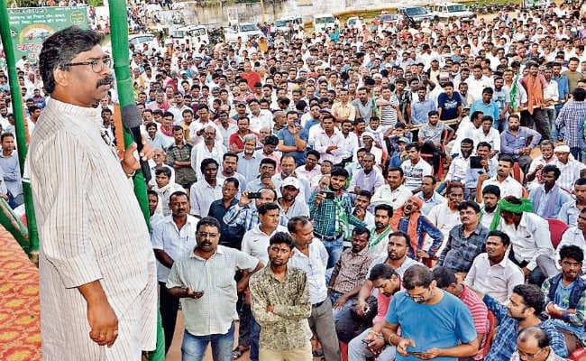 सरकार वादों से मुकर गयी है : हेमंत सोरेन