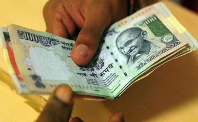 गरीब लौटा रहे कर्ज, अमीरों से बैंकों का एनपीए बढ़ा