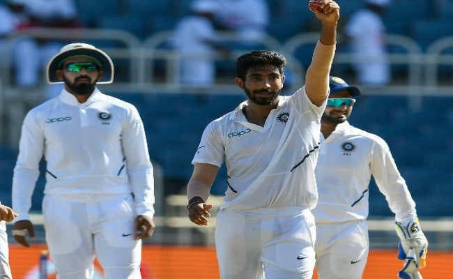 #INDvWI : बुमराह के आगे वेस्टइंडीज ने टेके घुटने, हैट्रिक के साथ लगाया विकेटों का सिक्सर