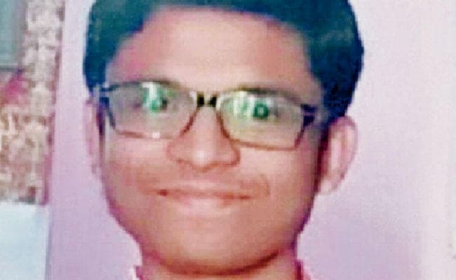 दरभंगा : अंतरराष्ट्रीय ओलिंपियाड में देश का प्रतिनिधित्व करेगा आशीष पोद्दार