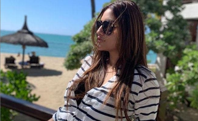 सांसद बनने के बाद नुसरत जहां ने साइन की पहली फिल्‍म