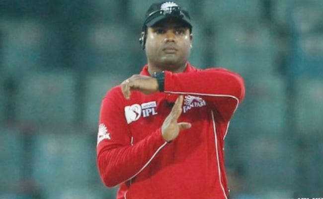 टेस्ट में डेब्‍यू करेंगे भारतीय अंपायर नितिन मेनन