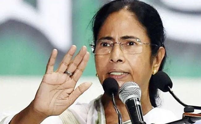 राजनीति नहीं, करेंगे पीड़ितों की मदद : ममता