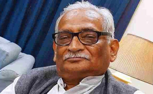 अयोध्या मामला : अधिवक्ता राजीव धवन को धमकी देने वालों को सुप्रीम कोर्ट का नोटिस