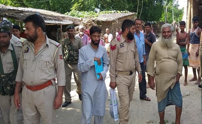 कश्मीरी लड़की को 3 बच्चों के पिता से हुआ प्यार, बिहार में दोनों ने रचा ली शादी और उसके बाद…