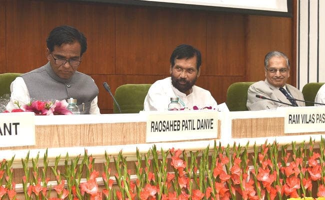 जरूरी खाद्य वस्तुओं की कीमतों के नियंत्रण लेकर हुई बैठक, कालाबाजारी रोकने पर जोर