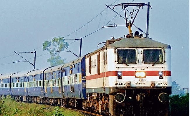 समस्तीपुर रेल मंडल से छह रेल इंजन भेजे जा रहे बांग्लादेश