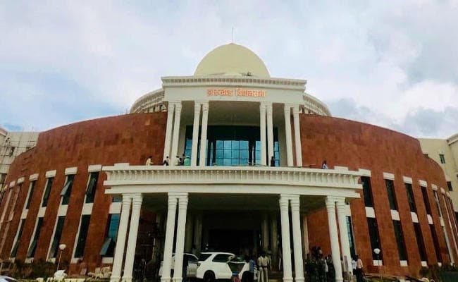 झारखंड का अपना विधानसभा भवन तैयार, उद्घाटन से पहले मुख्यमंत्री रघुवर दास ने किया निरीक्षण