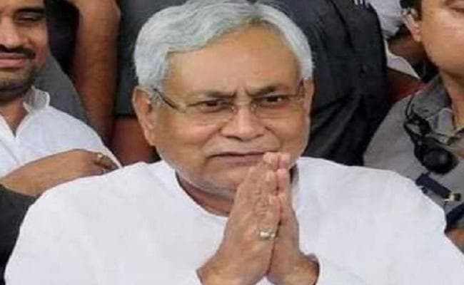 शिक्षक दिवस के मौके पर मुख्यमंत्री नीतीश कुमार ने सभी शिक्षकों को दी बधाई