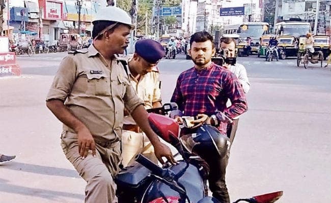 ट्रैफिक नियमों का पालन न करनेवालों पर कार्रवाई पर बोले बिहार के लोग, सिर्फ जुर्माने से नहीं सुधरेगी हालत