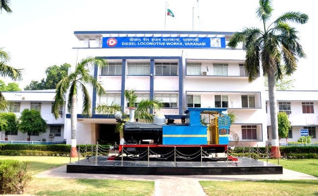 डीजल लोकोमोटिव वर्क्स वाराणसी ने इन पदों पर निकाली वैकेंसी, योग्य उम्मीदवार जल्द करें आवेदन