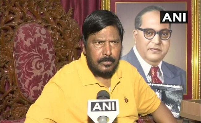 महाराष्ट्र विधानसभा चुनावः BJP से खिलाफत के मूड में रामदास अठावले, कहा- ..तो अपने चिह्न पर लड़ेंगे