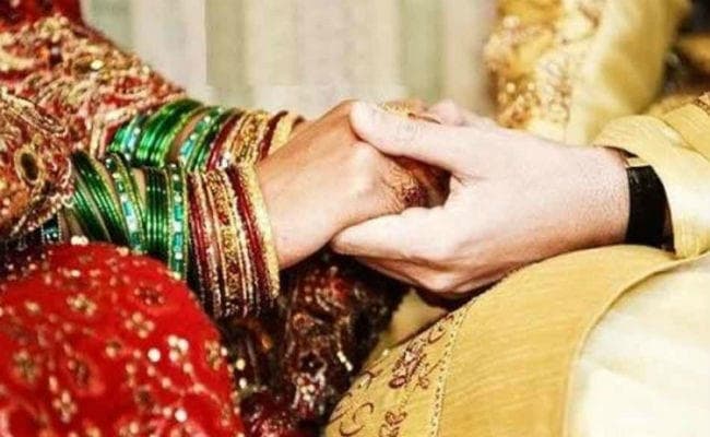 लड़का जबर्दस्ती नाबालिग से कर रहा था निकाह और मां कर रही थी सहयोग, लोगों ने किया विरोध तो पहुंचे मजिस्ट्रेट